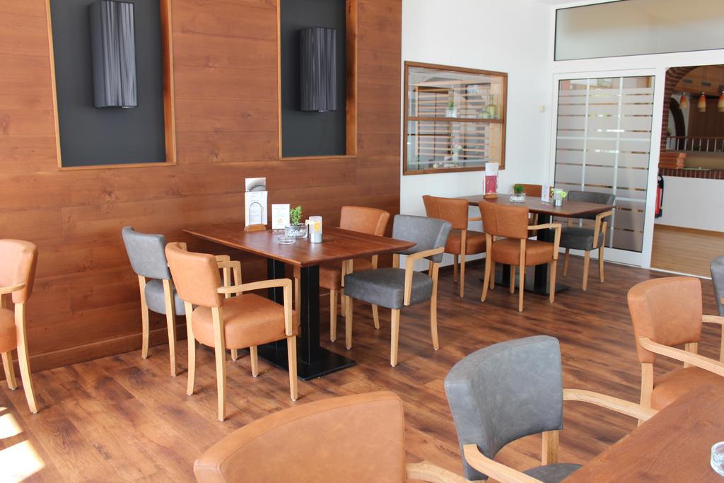 Kirchhatten Hotel Ripken מראה חיצוני תמונה