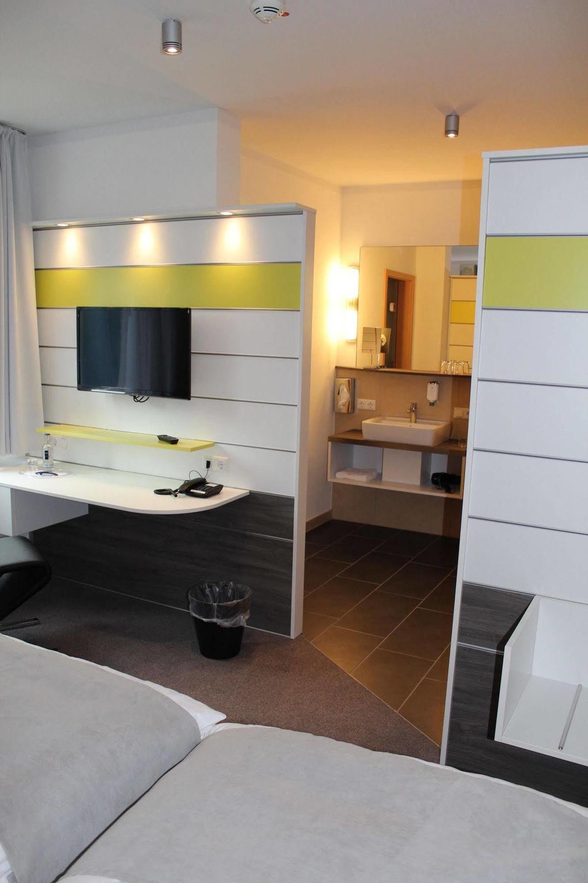 Kirchhatten Hotel Ripken מראה חיצוני תמונה
