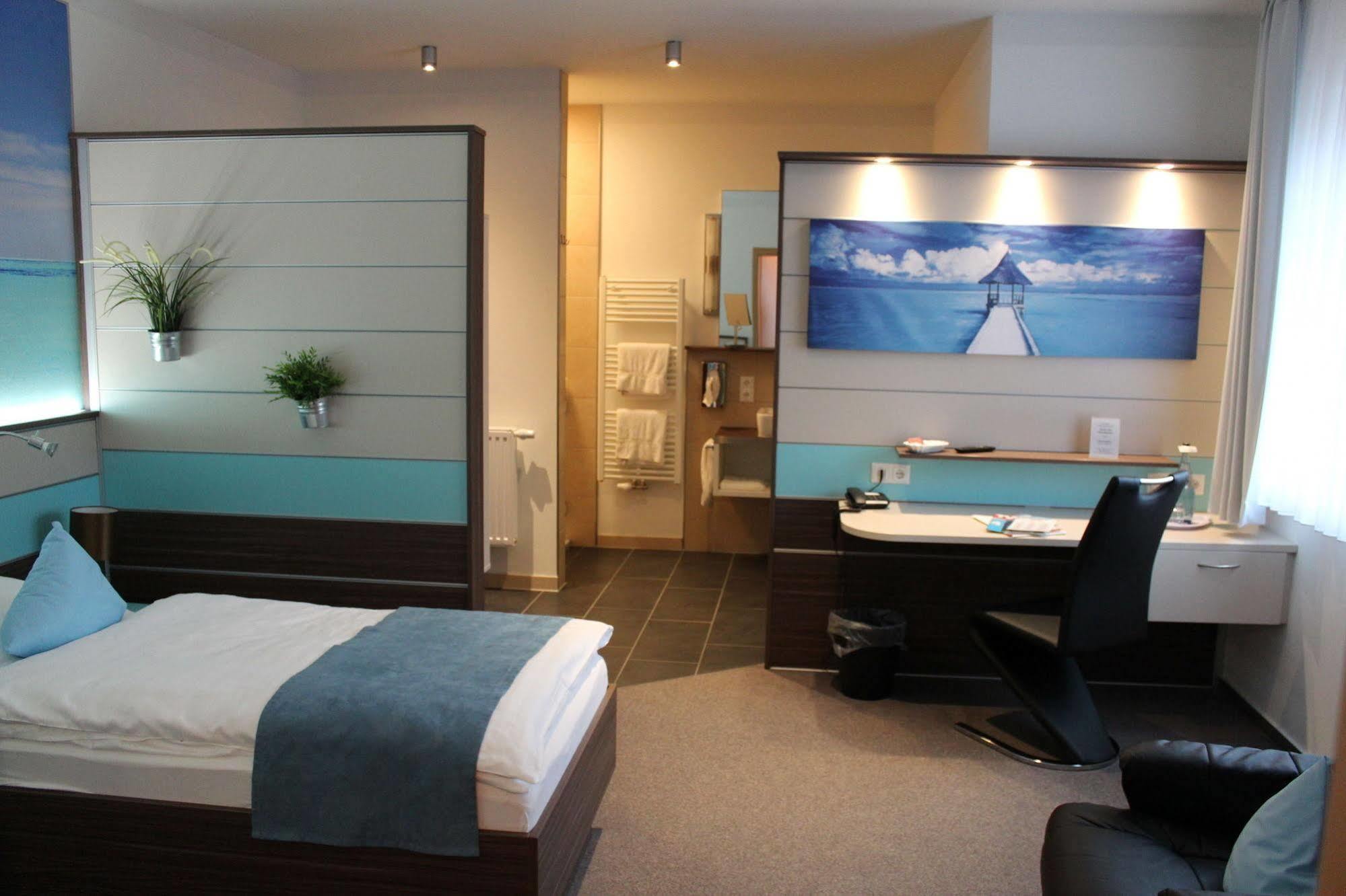 Kirchhatten Hotel Ripken מראה חיצוני תמונה